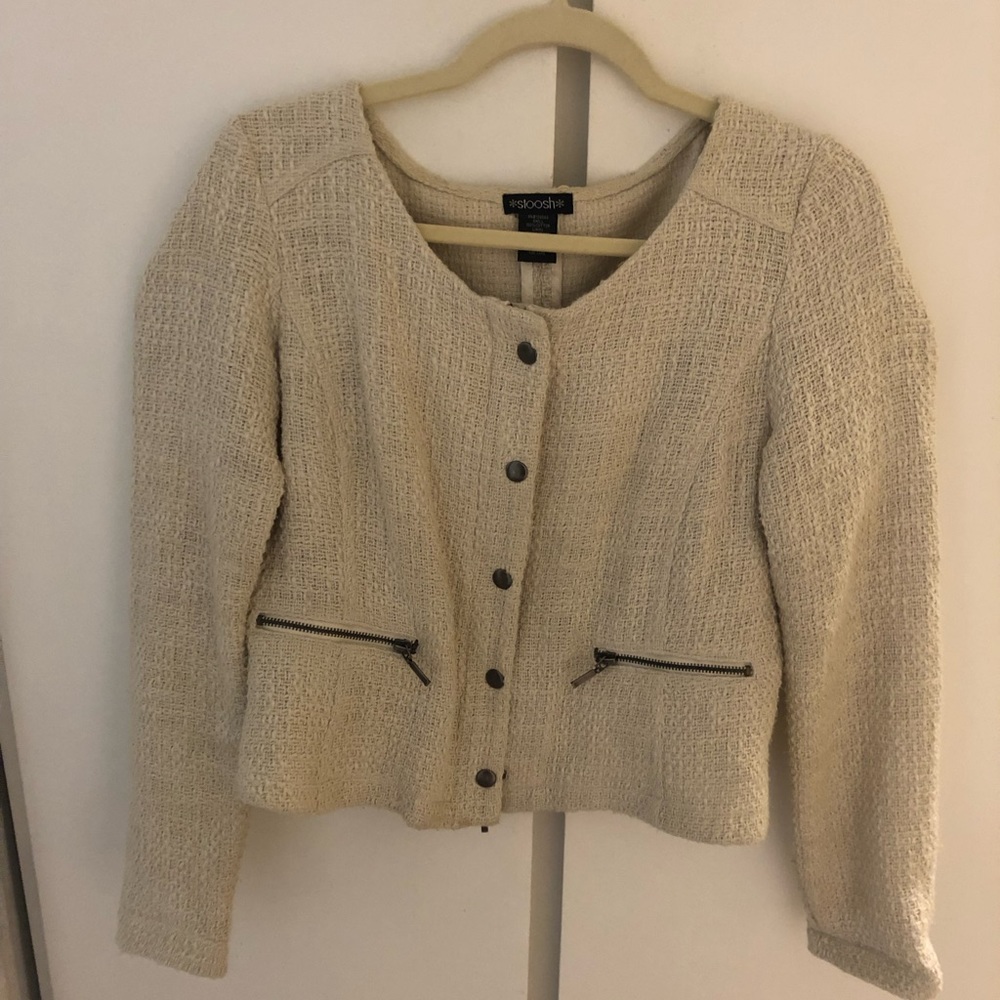 Cotton woven sweater with zipper and button close in size medium